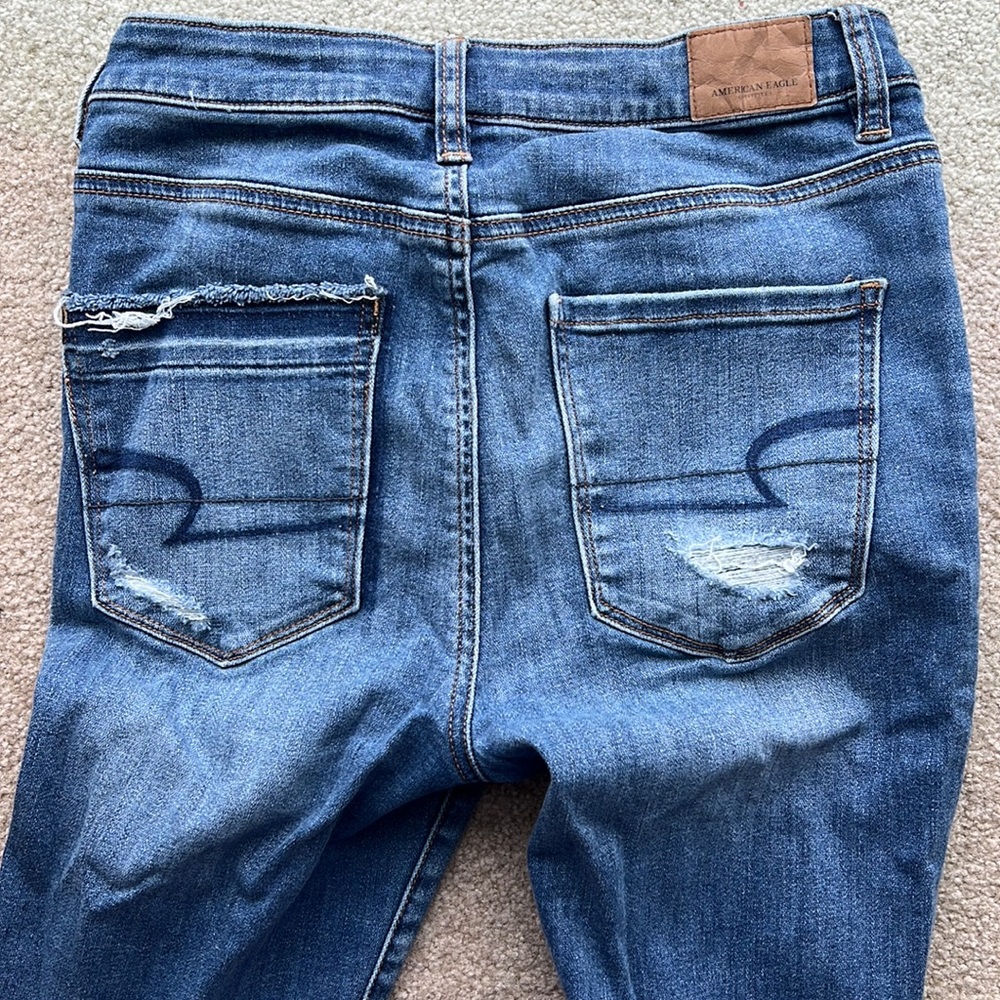 American Eagle Outfitters Highest Rise Jeggings with holes - Picture 5 of 9